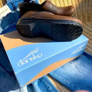 Super comfortable, all day wear.